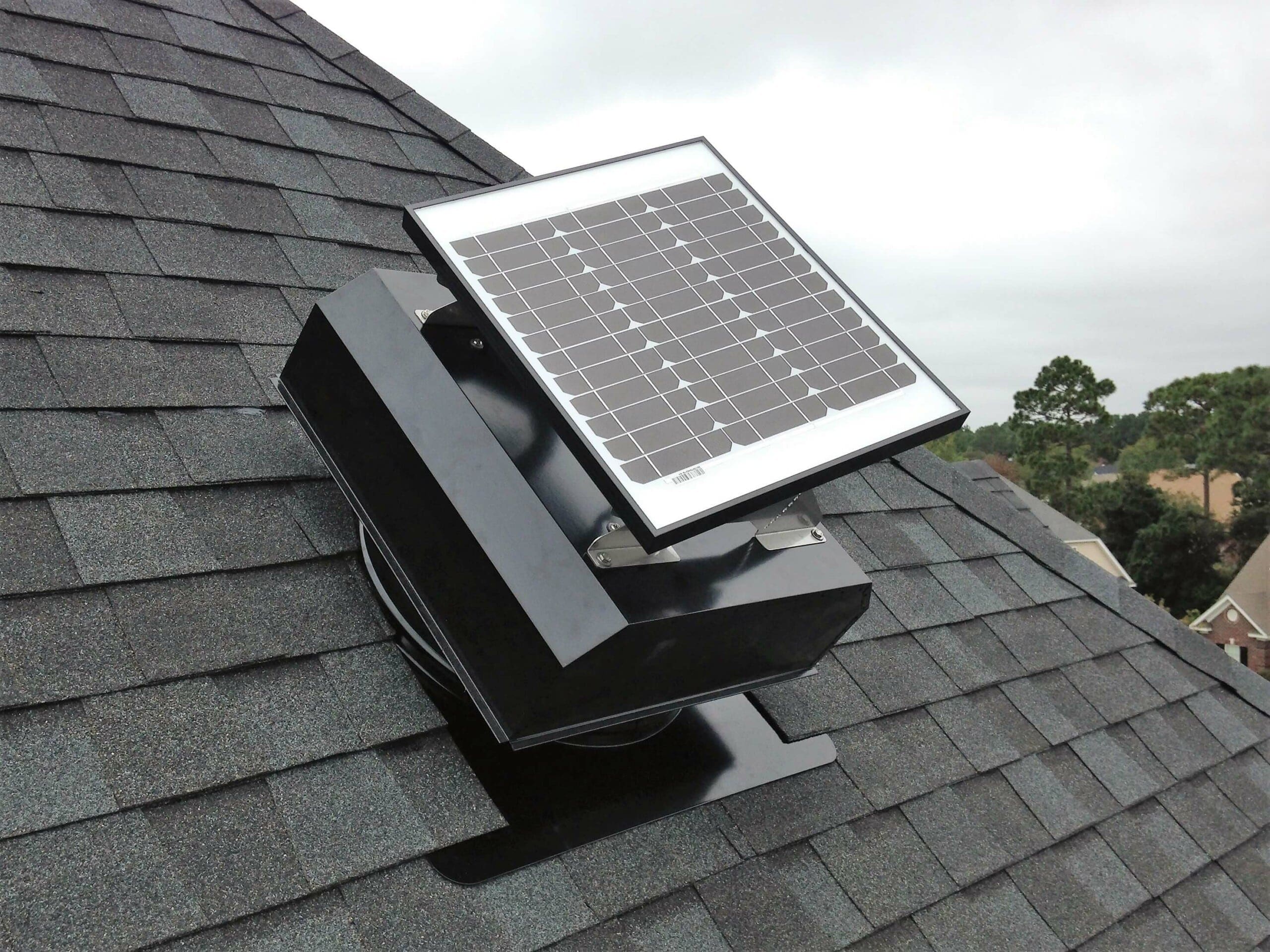 Why a Solar Attic Fan Is a Good Idea